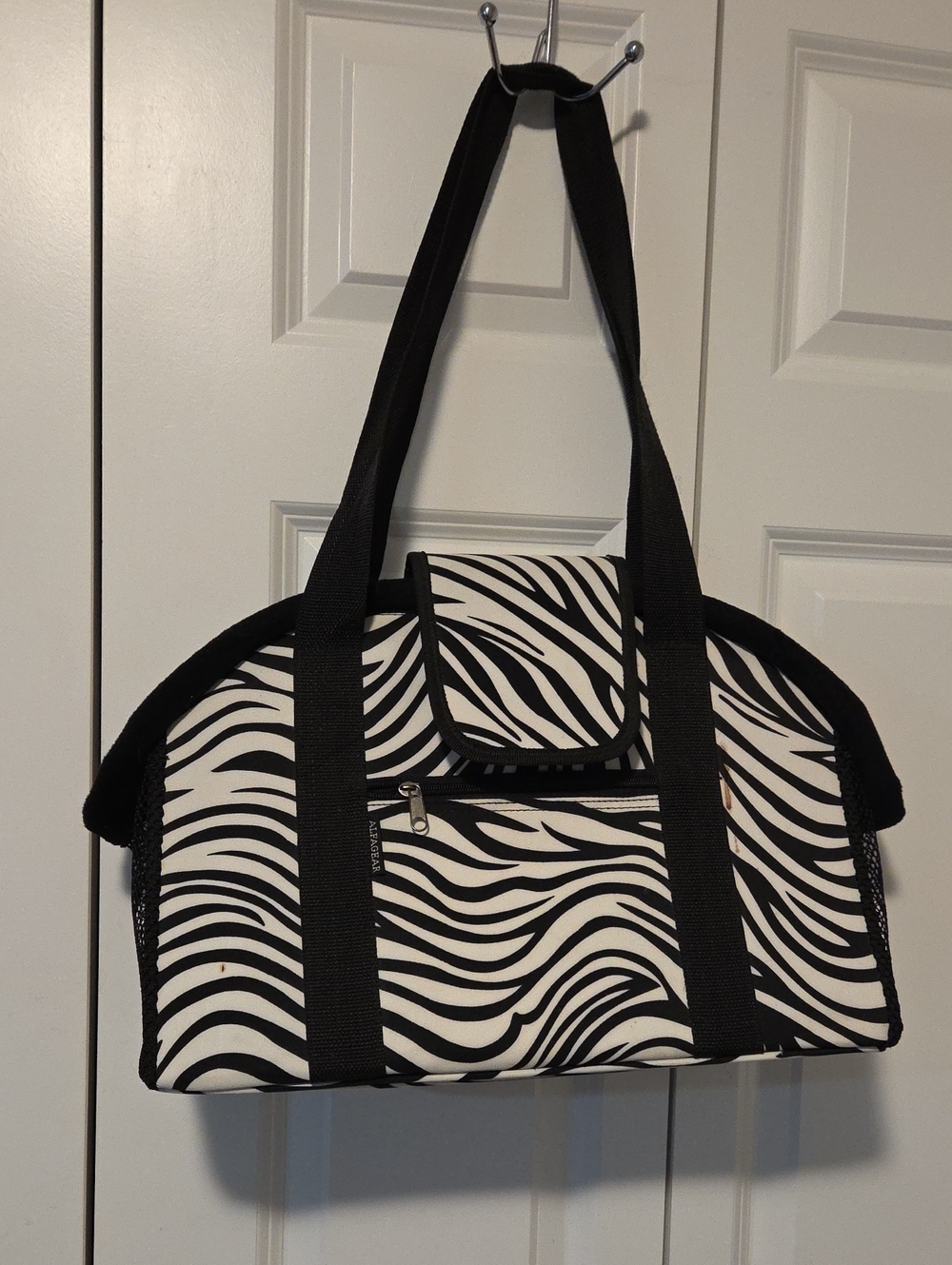 Alfagear Black & White Zebra Print Pet Carrier Bag
